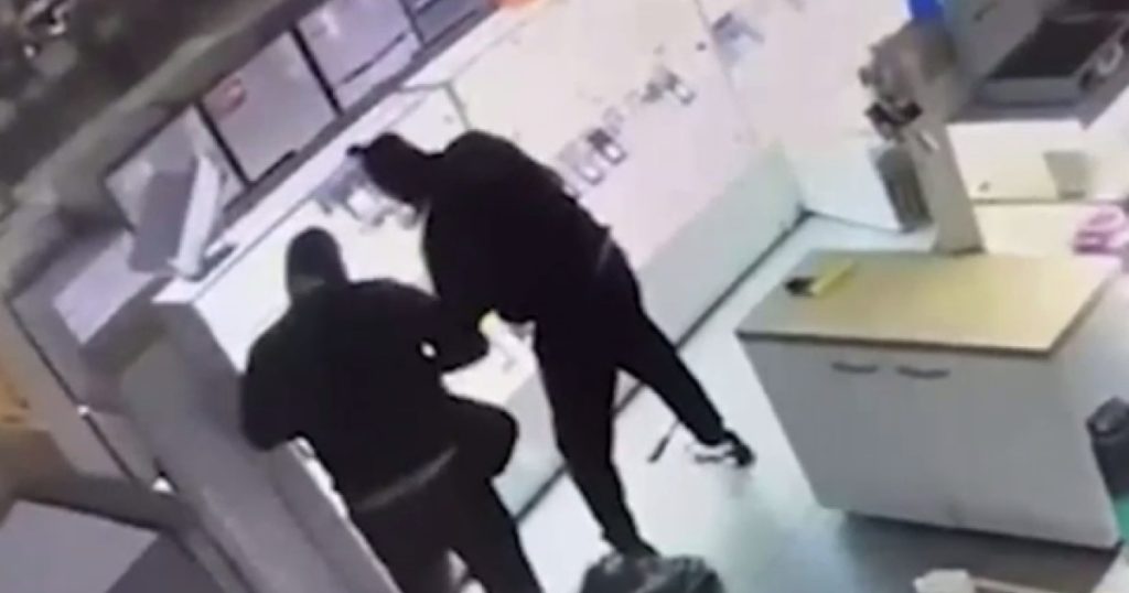 Cinci suspecți în cazul unuia dintre cele mai spectaculoase jafuri din Europa, identificați. Recompense pentru prinderea lor