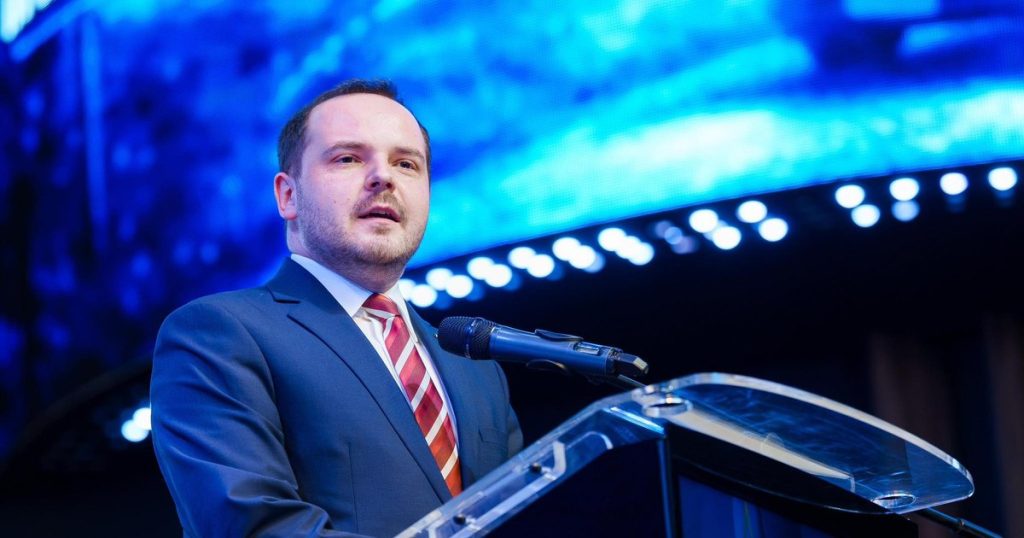 Războiul acuzațiilor între Rogobete și Bolojan după rectificarea bugetară: „Cifrele nu mint, spre deosebire de dumneavoastră!”