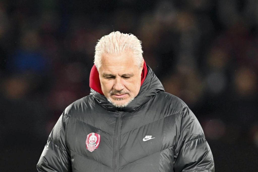 Marius Șumudică: „Cu tot respectul, dar nu stăm în Cordea! Să știu și eu ce se întâmplă cu el!”